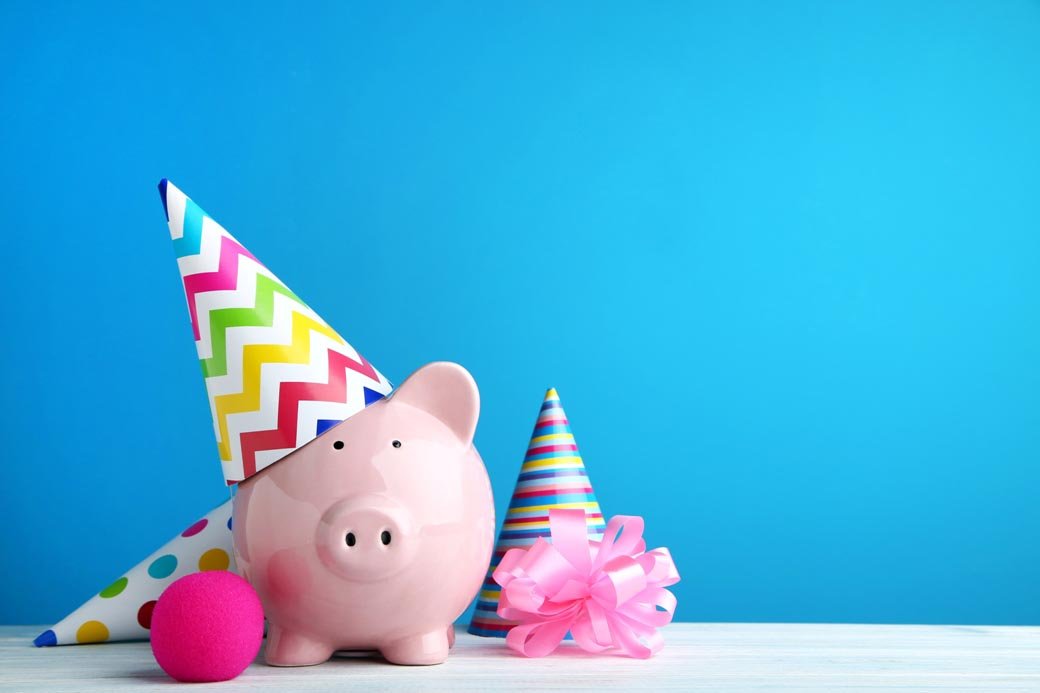 Cute Pig with Party Hat Charity eCard : Animal Lovers Cards